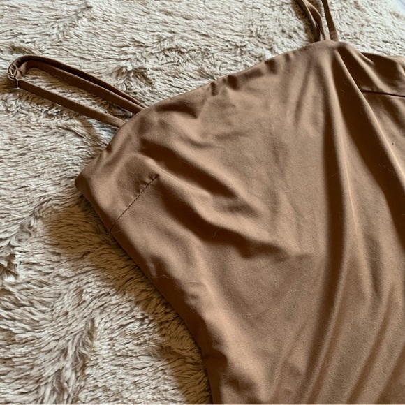 Princess Polly Bodysuit - Picture 6 of 9